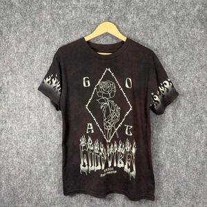 Fresh‎ Laundry Flame Sleeve Graphic Tee Size M